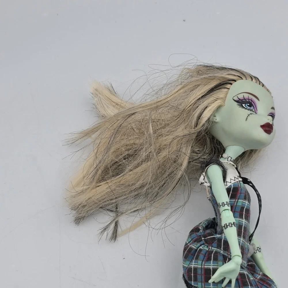 Monster High First Wave 2008 Frankie Stein Doll Black Elastic READ DESCRIPTION